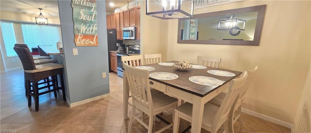 13671 Julias WAY photo 13 of 22