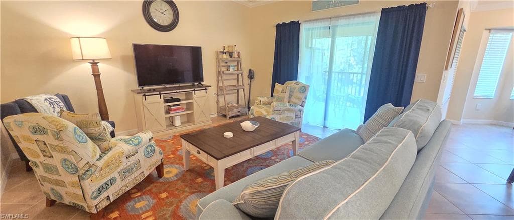 13671 Julias WAY photo 9 of 22