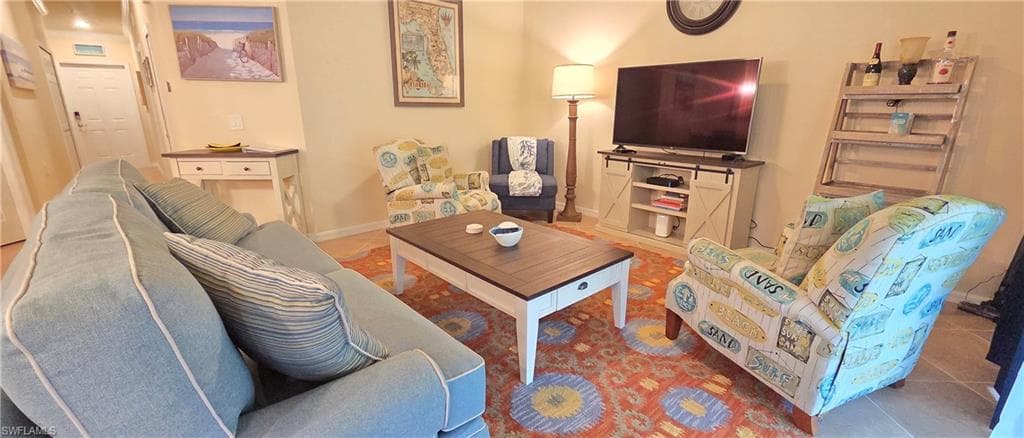 13671 Julias WAY photo 10 of 22