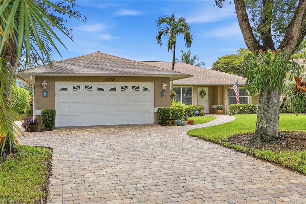 1073 Alhambra CIR photo 1 of 45
