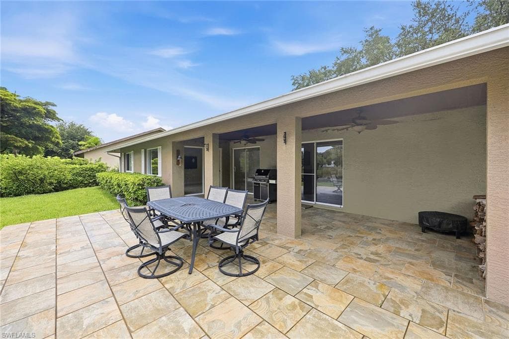 1073 Alhambra CIR photo 40 of 45