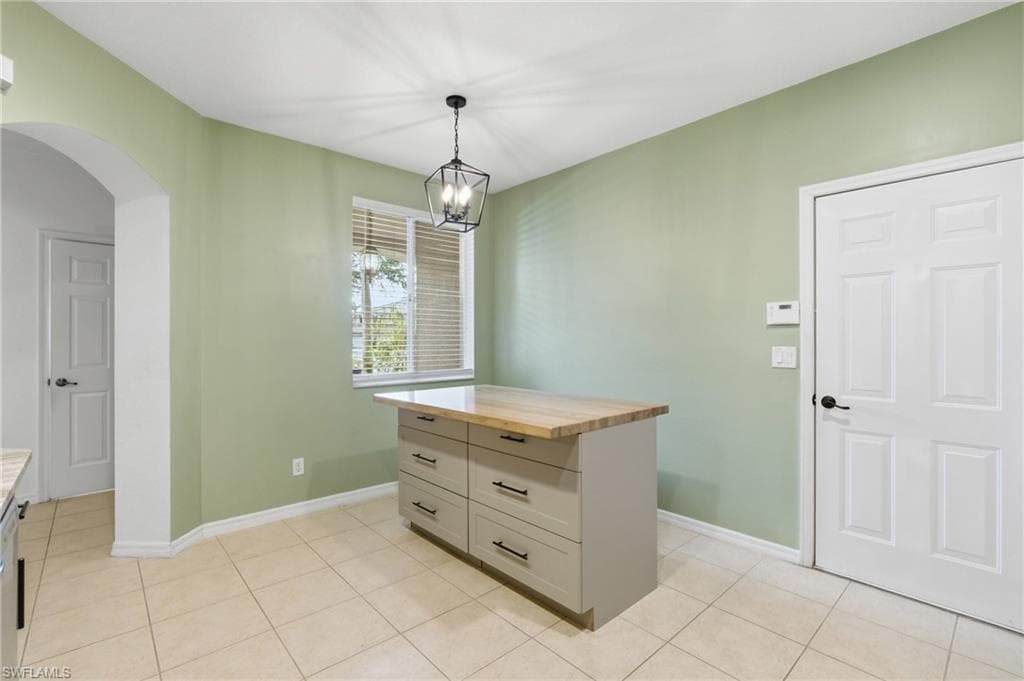 Kitchen island
