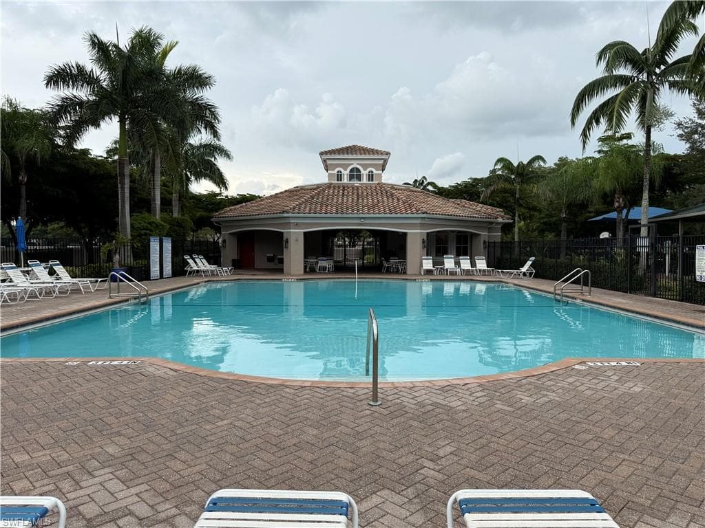Community pool