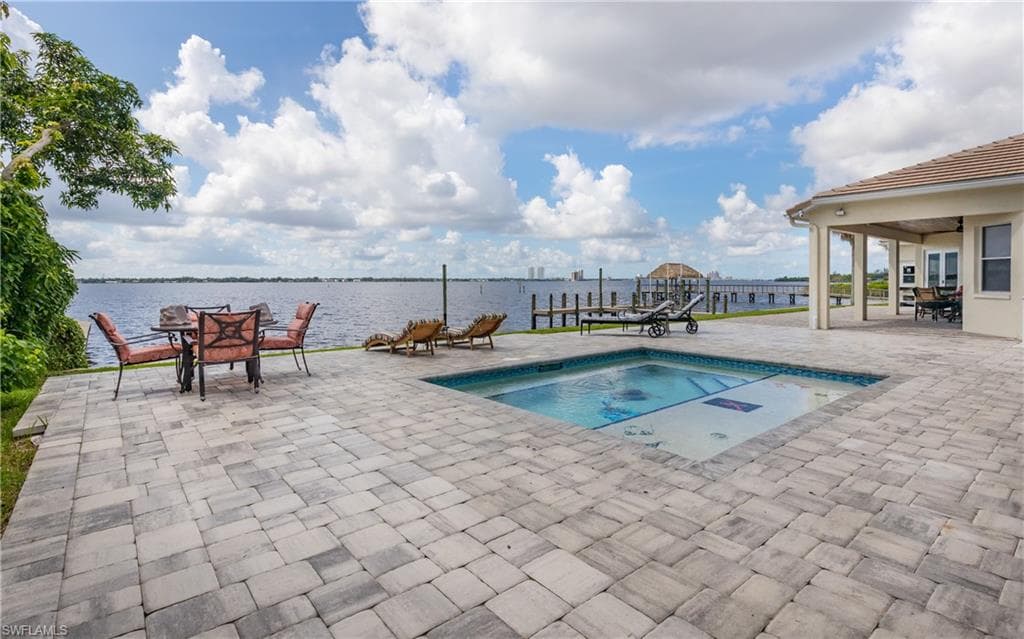 15475 Admiralty CIR photo 10 of 47