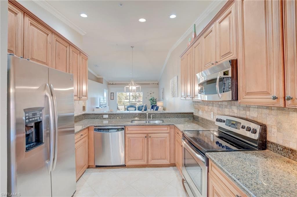 10290 Heritage Bay BLVD 3222 photo 10 of 25