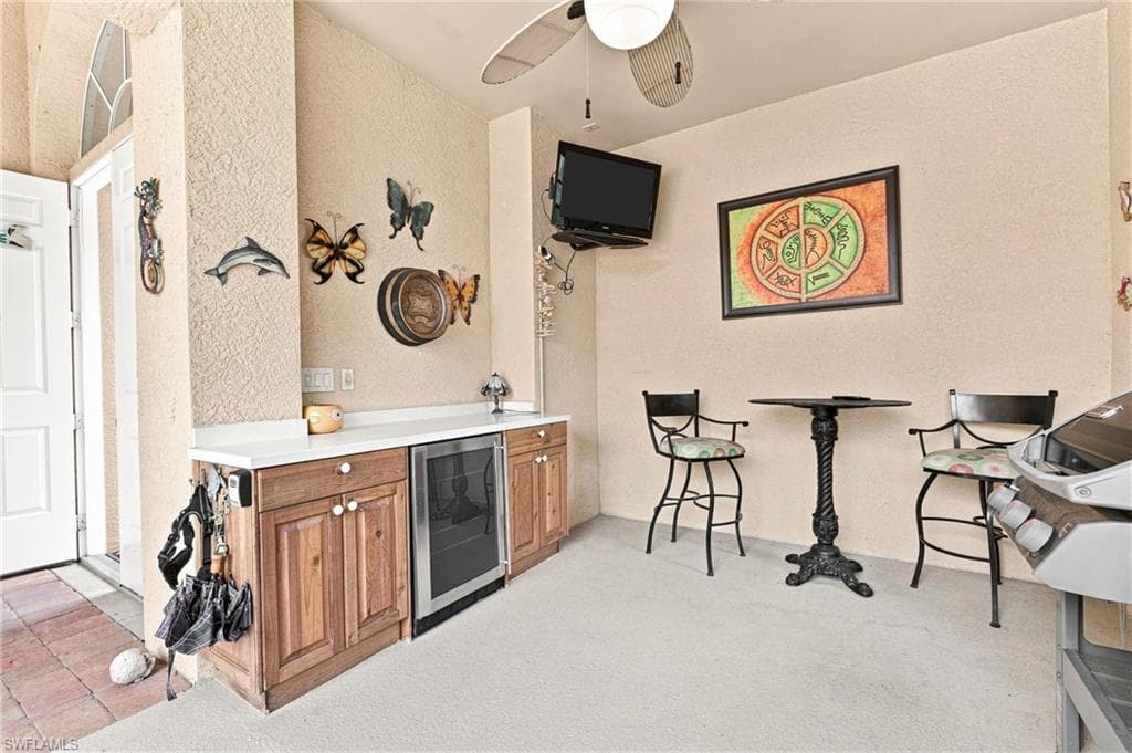 13921 Bently CIR photo 10 of 50