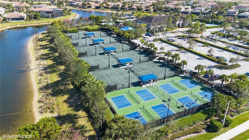4 pickleball courts, and 5 Har Tru lighted tennis courts.