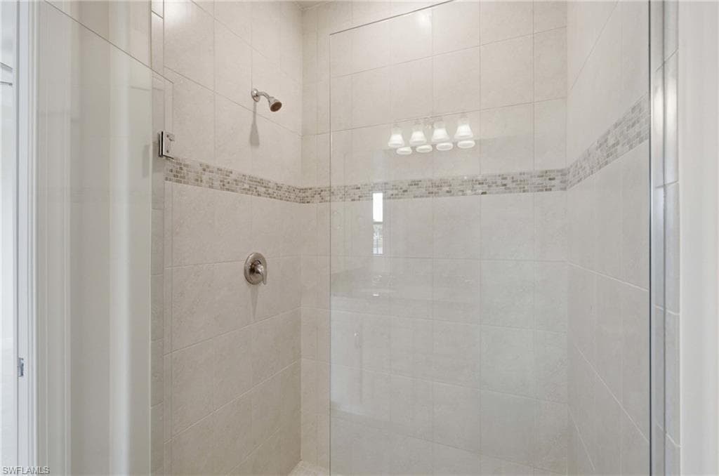3421 Hampton BLVD photo 21 of 49
