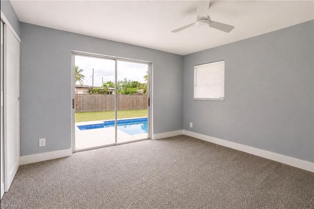 1634 Newport CT photo 7 of 14