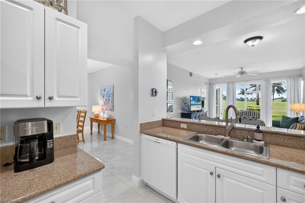 7955 Mahogany Run LN 514 photo 9 of 38
