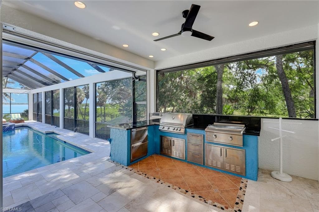831 Caxambas DR photo 32 of 44