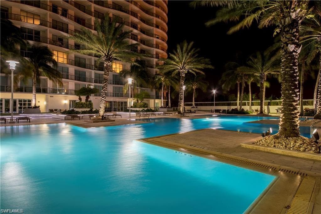 3000 Oasis Grand BLVD 1603 photo 32 of 48