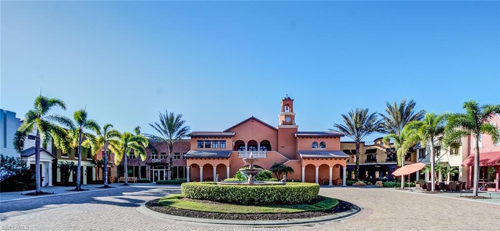 Paseo Amenities Center