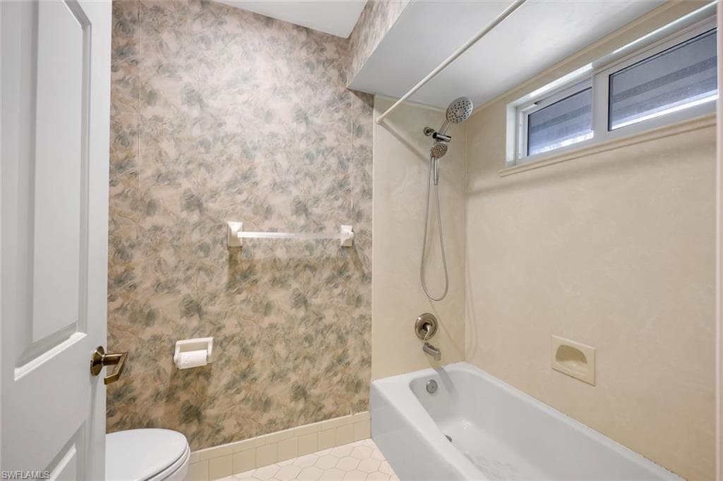 2207 Imperial Golf Co BLVD photo 13 of 17