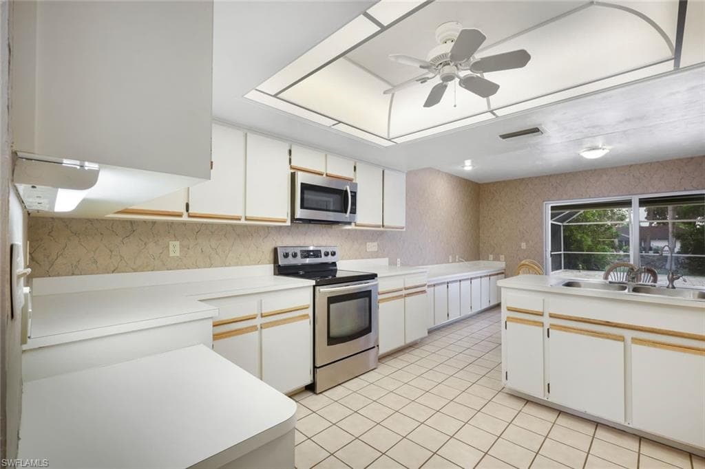 2207 Imperial Golf Co BLVD photo 5 of 17
