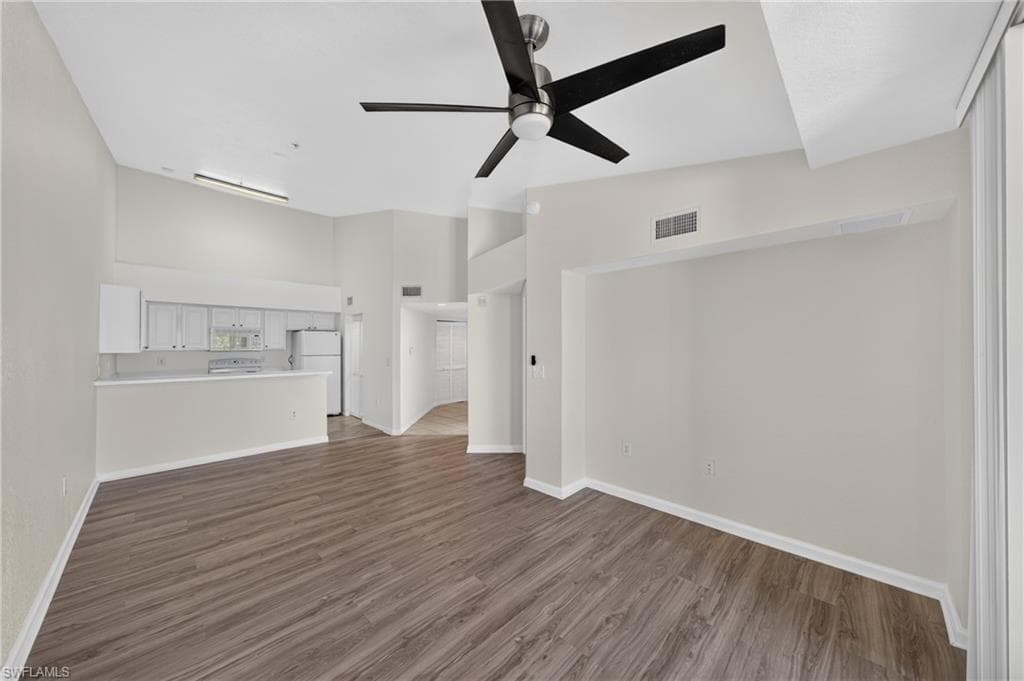 4122 Residence DR 121 photo 3 of 24