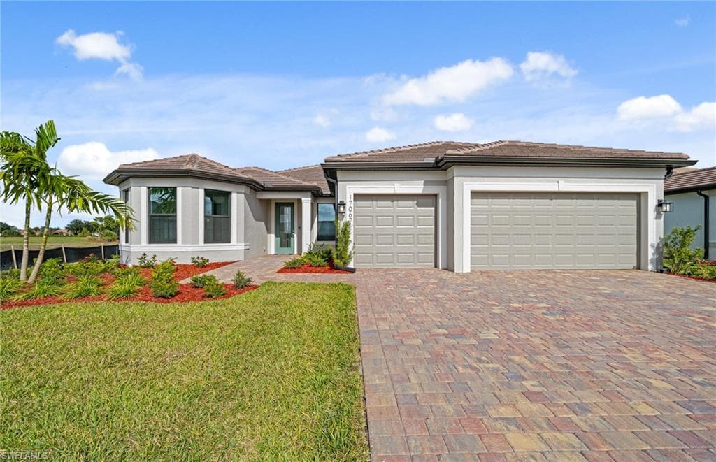 Photos are of similar Stellar home. Homes may vary.