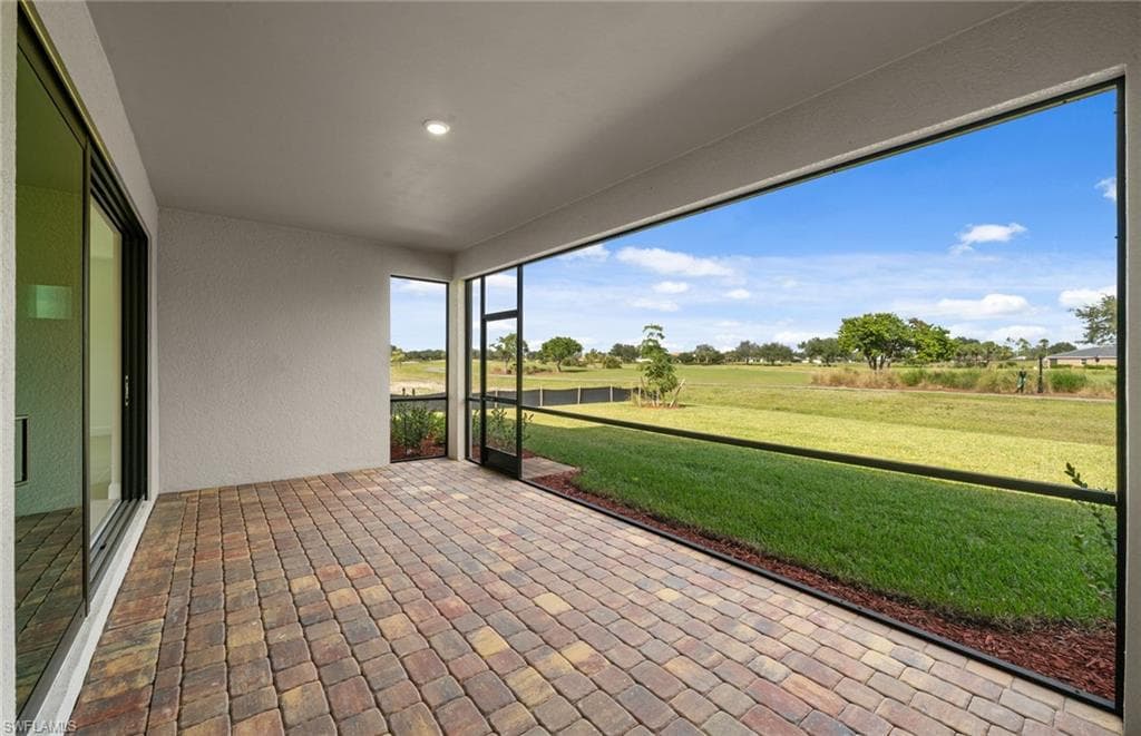 Photos are of similar Stellar home. Homes may vary.