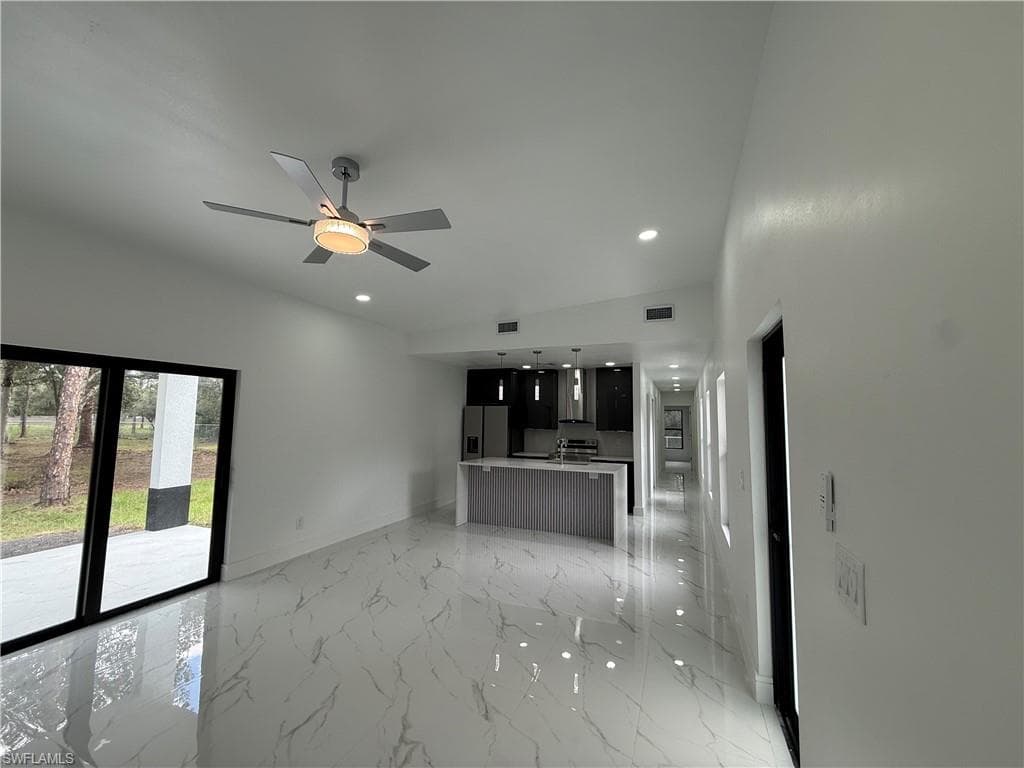 363 Montura AVE photo 16 of 38