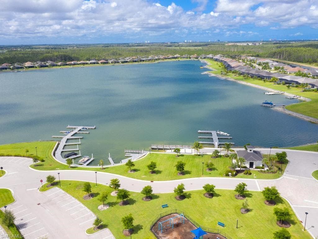 19125 Aqua Shore DR photo 32 of 39