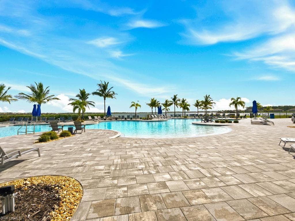 19125 Aqua Shore DR photo 34 of 39