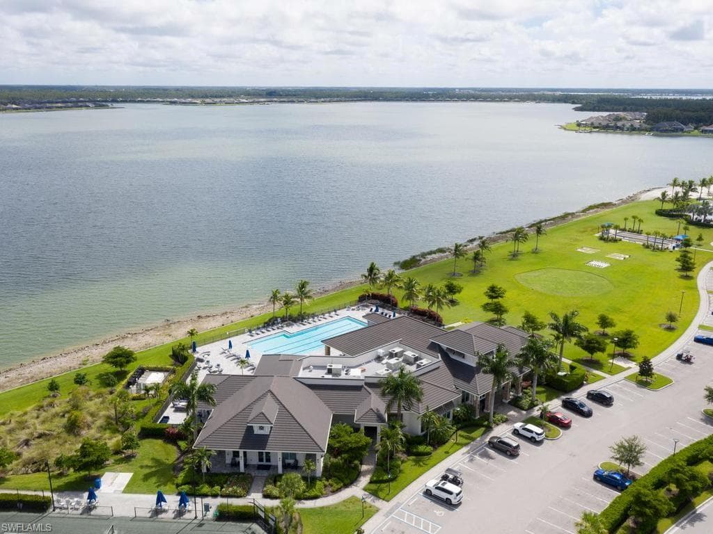 19125 Aqua Shore DR photo 33 of 39