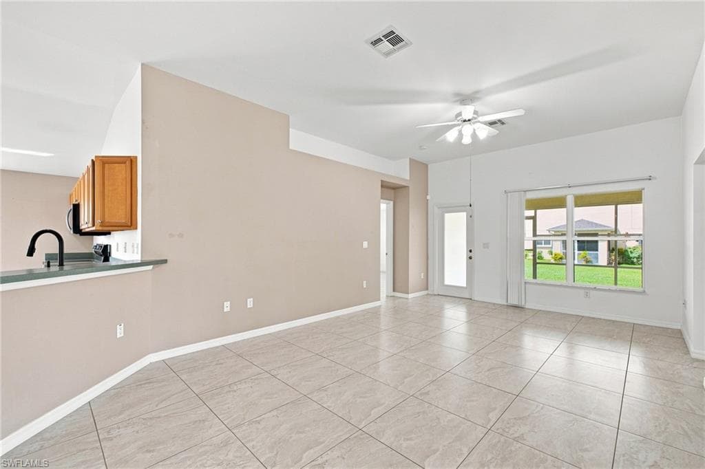 8340 Gassner WAY photo 9 of 35