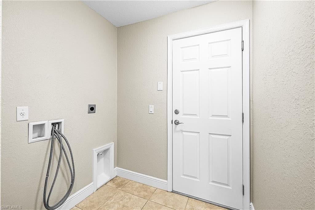 11463 Oakland DR photo 30 of 34