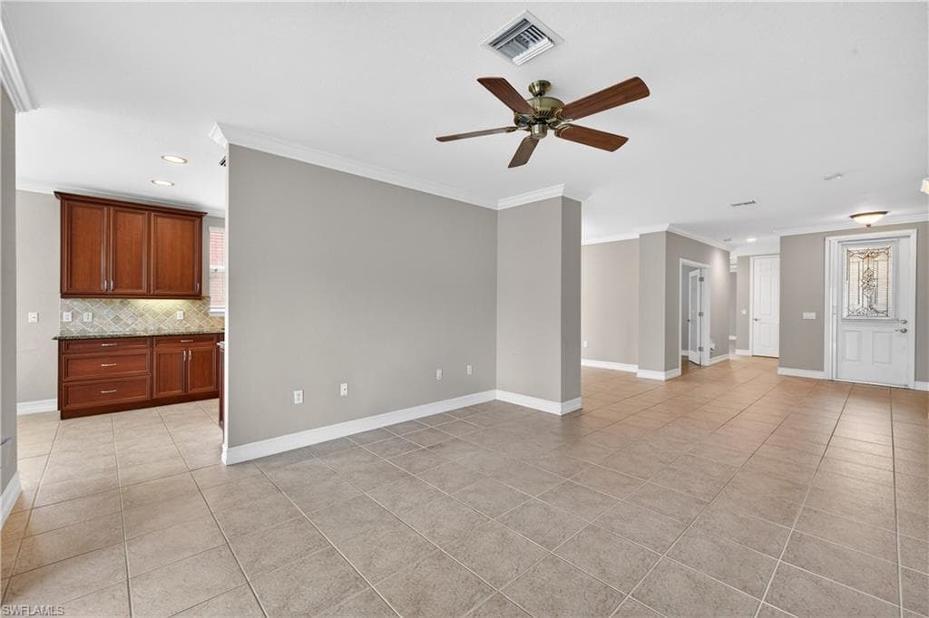 12030 Lucca ST 102 photo 6 of 39