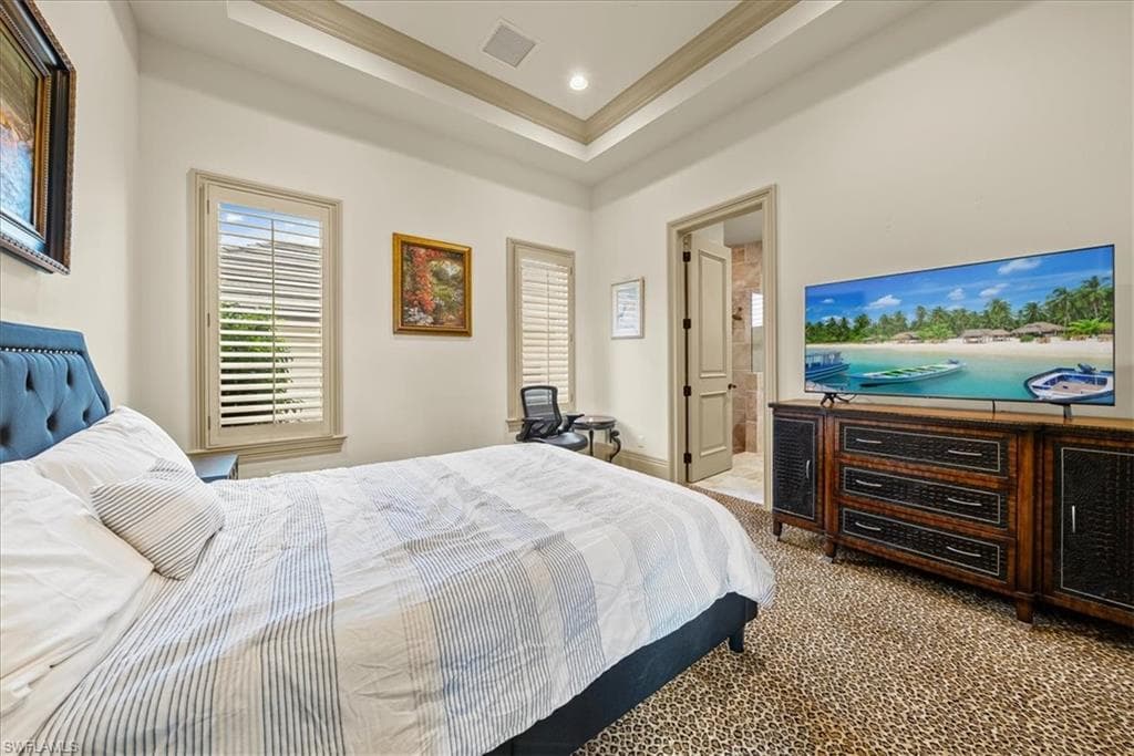 3111 Leeward LN photo 9 of 29