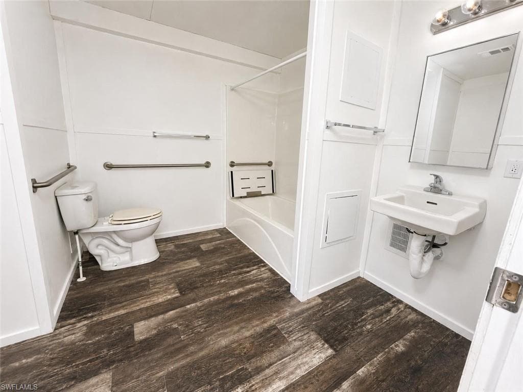 385 Lindero ST photo 7 of 11