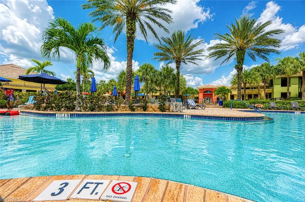 Community pool