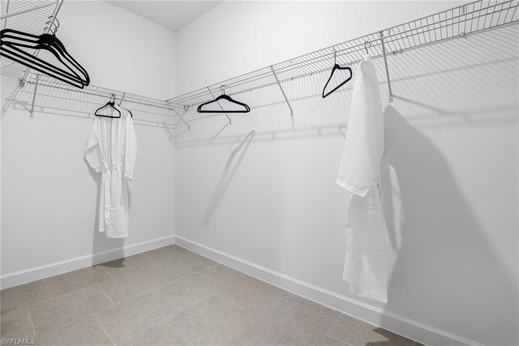 45126 Pipevine CIR photo 17 of 26