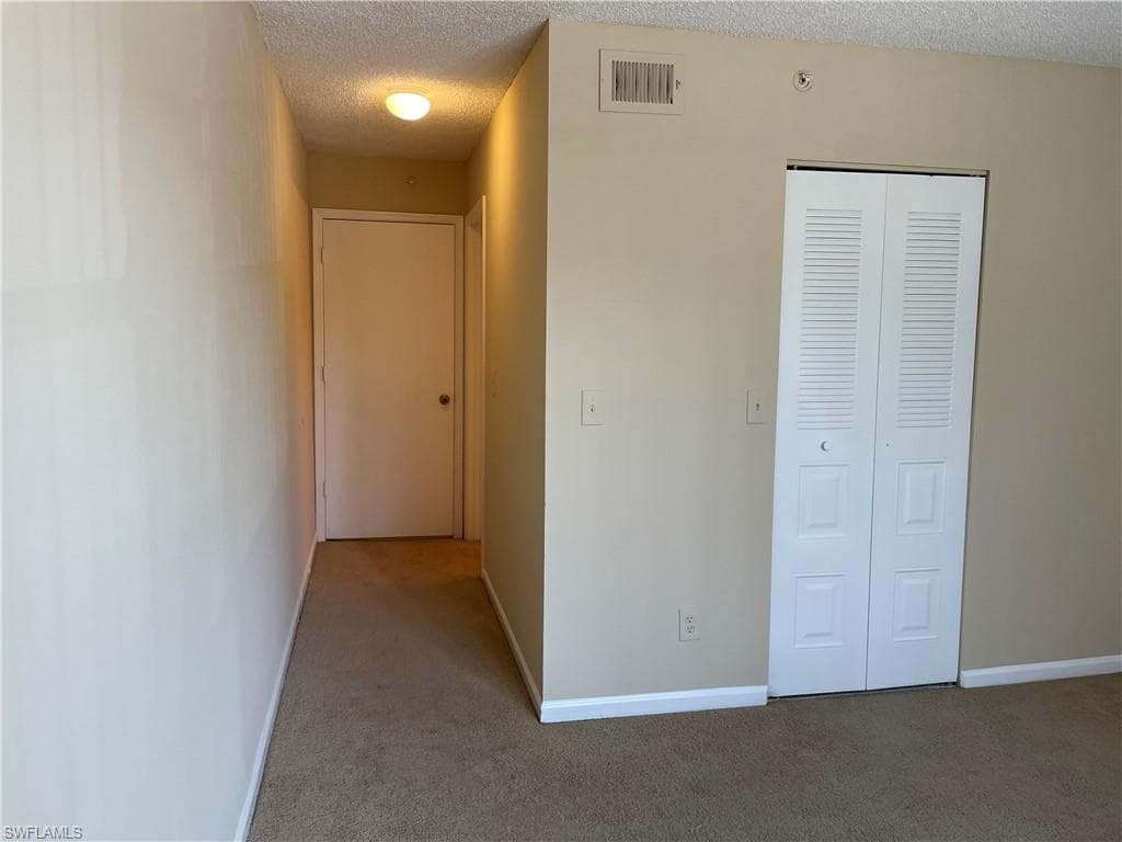 13621 Eagle Ridge DR 1527 photo 6 of 13