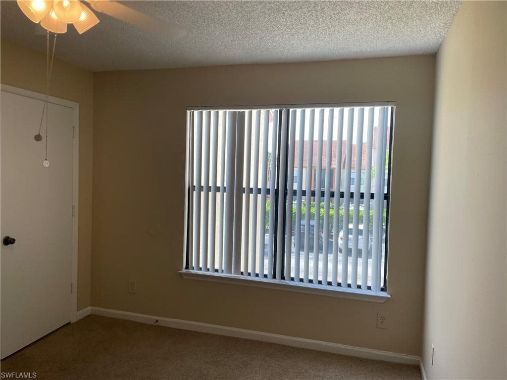 13621 Eagle Ridge DR 1527 photo 9 of 13