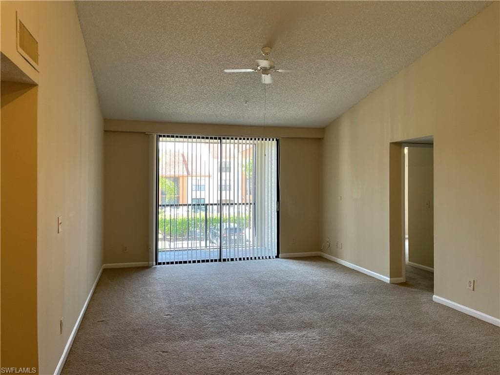 13621 Eagle Ridge DR 1527 photo 4 of 13