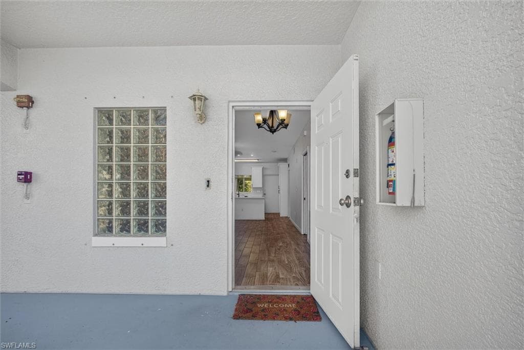 8555 Bernwood Cove LOOP 107 photo 3 of 30