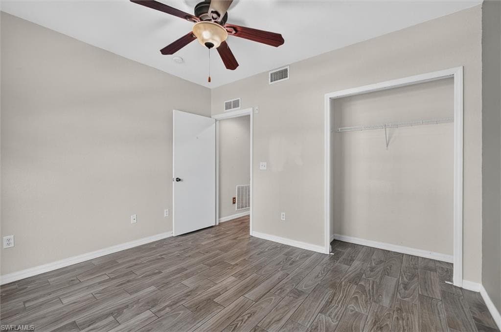 8555 Bernwood Cove LOOP 107 photo 15 of 30