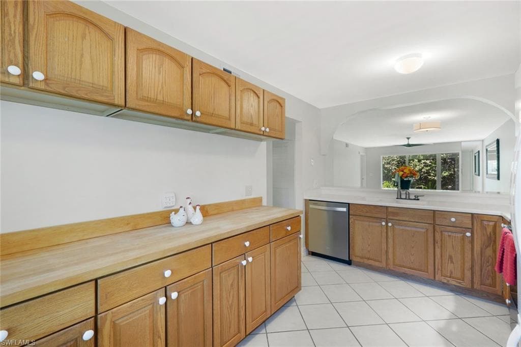 3051 Sandpiper Bay CIR I101 photo 10 of 27