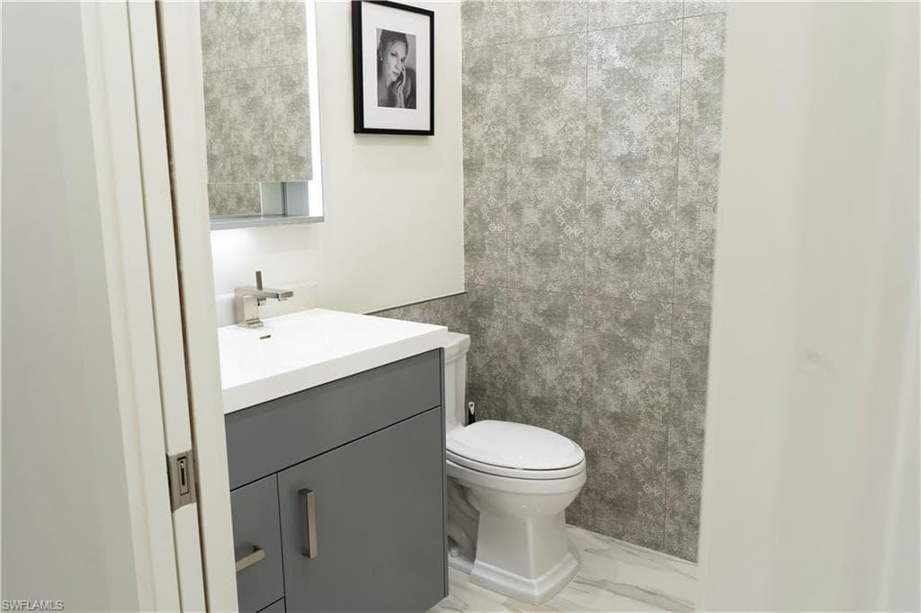 7658 Sicilia CT photo 27 of 50