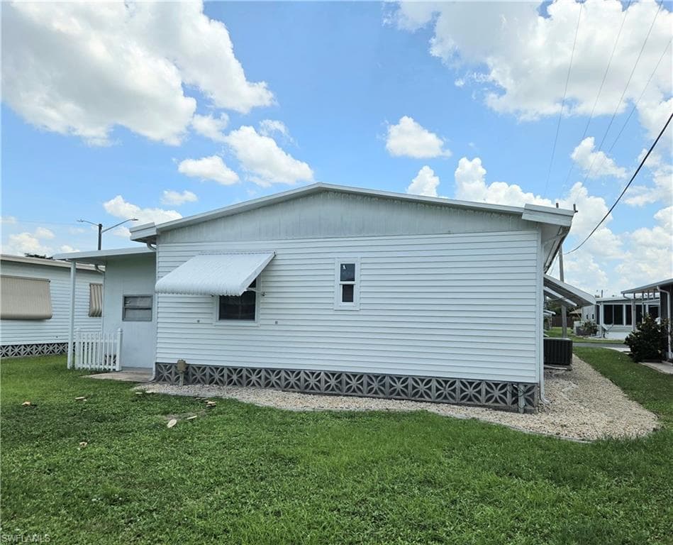 The property has had regular pest service and incurred no storm damage.