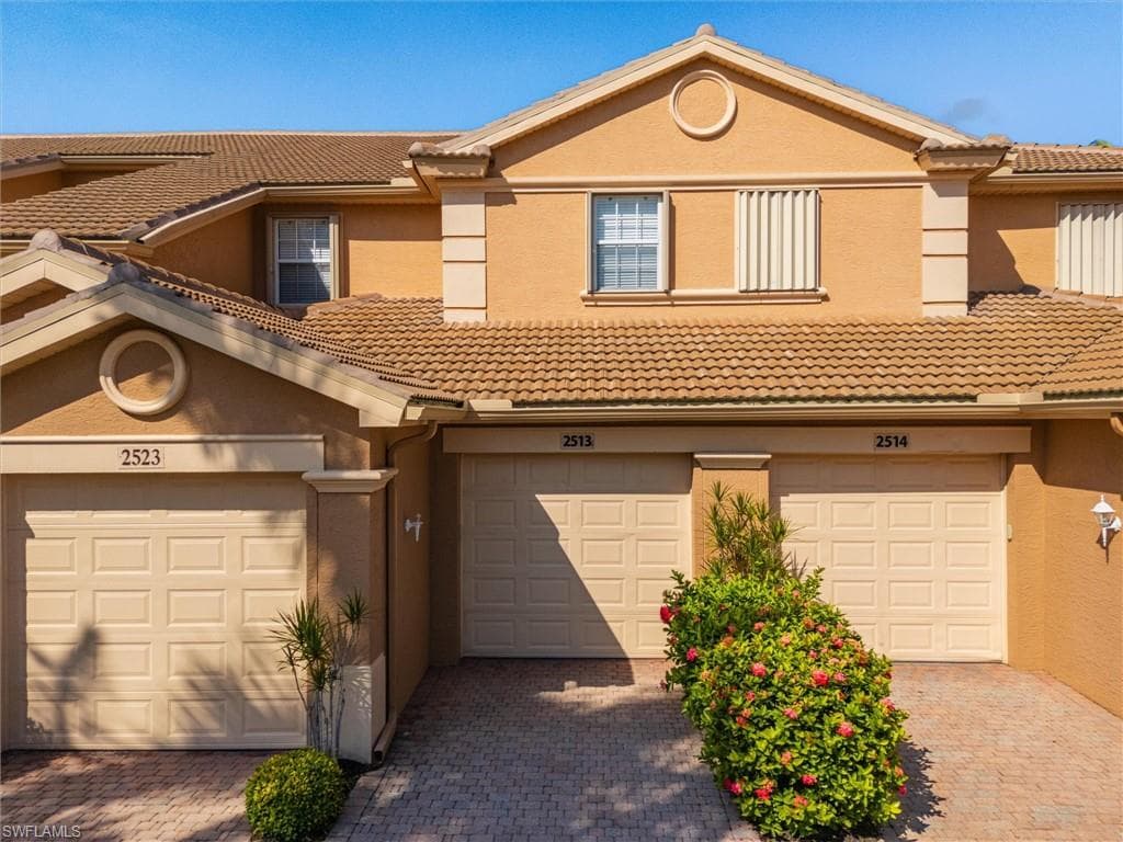13981 Lake Mahogany BLVD 2513 photo 32 of 34