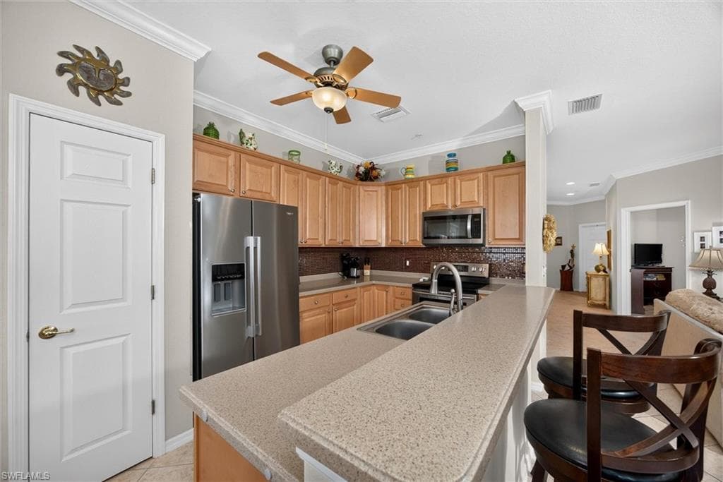 13981 Lake Mahogany BLVD 2513 photo 9 of 34