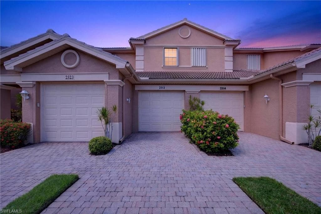 13981 Lake Mahogany BLVD 2513 photo 31 of 34