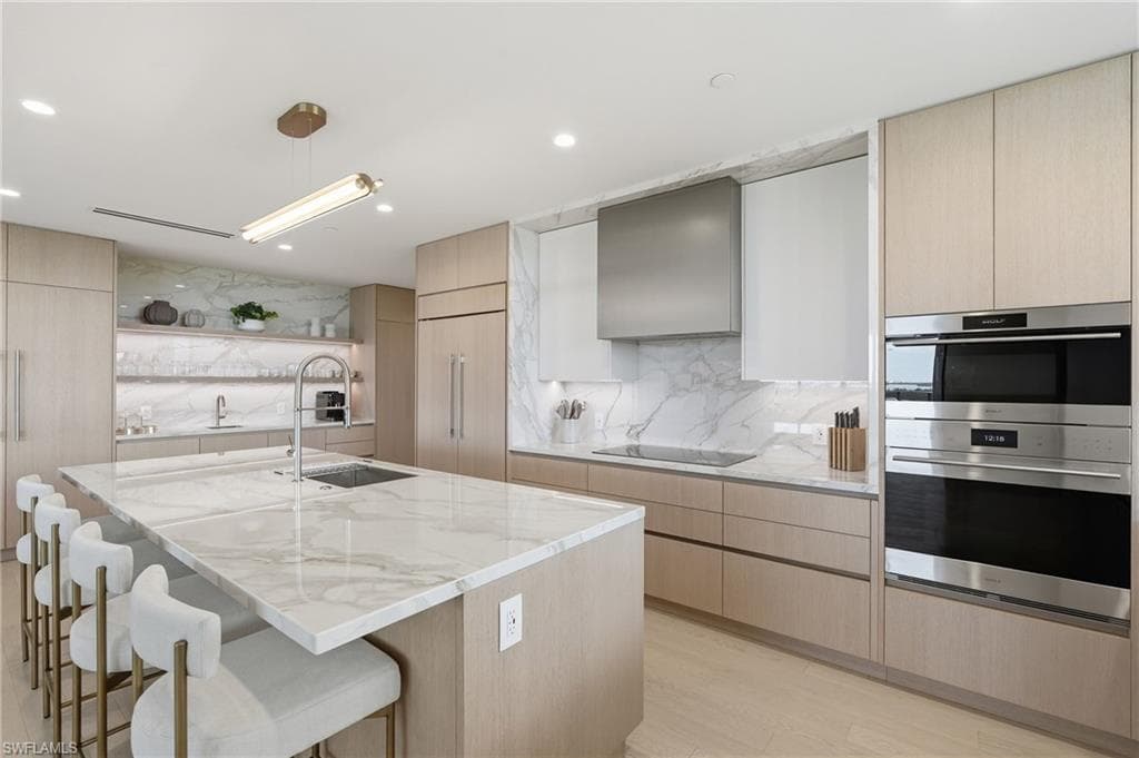 5100 Seagrass BLVD 306 photo 6 of 50