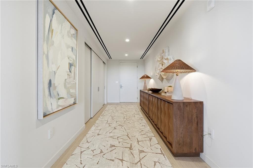 5100 Seagrass BLVD 306 photo 9 of 50