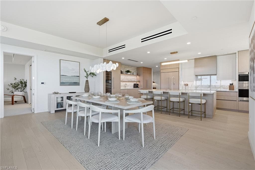 5100 Seagrass BLVD 306 photo 21 of 50