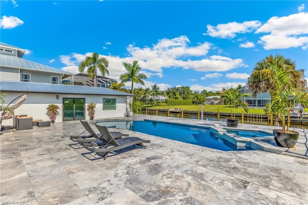 Entry to Attached Casita off Pool Deck