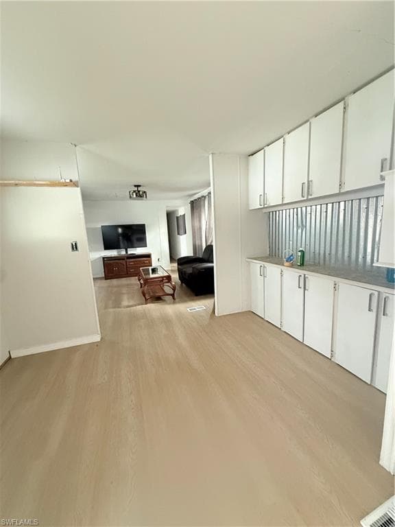 4821 Curlew DR photo 4 of 12