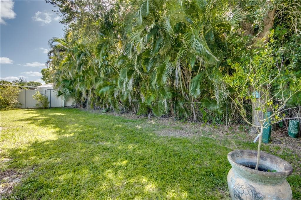 2912 Poinciana DR photo 47 of 47